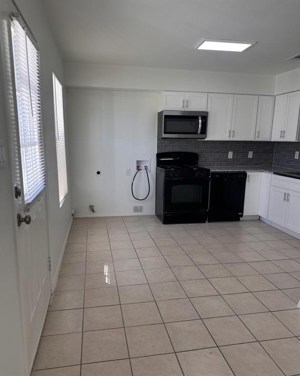 Photo - 6910 Circle S Rd