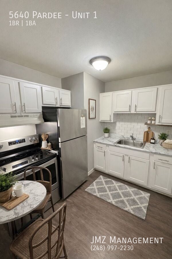 Building Photo - Z on Pardee