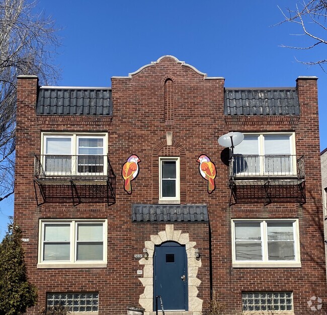 Building Photo - 3032 W Pierce St Unit 7 Rental