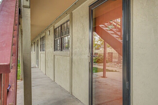 Photo - 1021 Carr St Unit 10