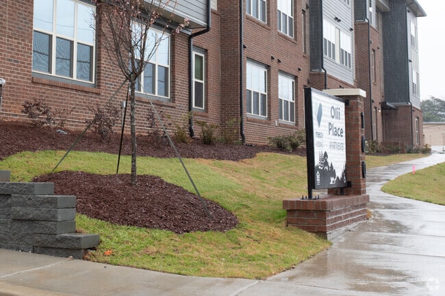 Olii Place Apartments