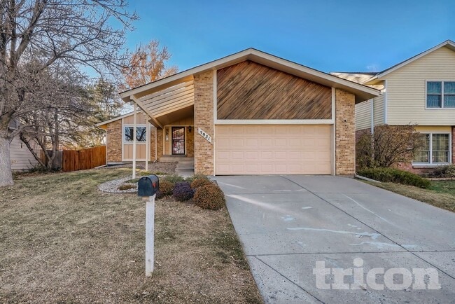 Photo - 5931 S Lima St