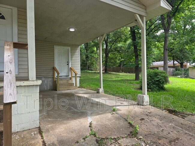 Photo - 602 J K St