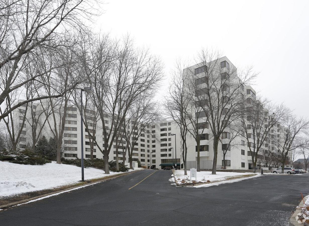 Photo - 7500 York Ave S