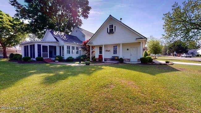 Photo - The Heart of Downtown