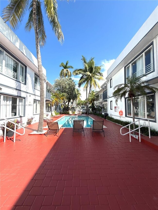 Photo - 1538 Jefferson Ave Unidad 5