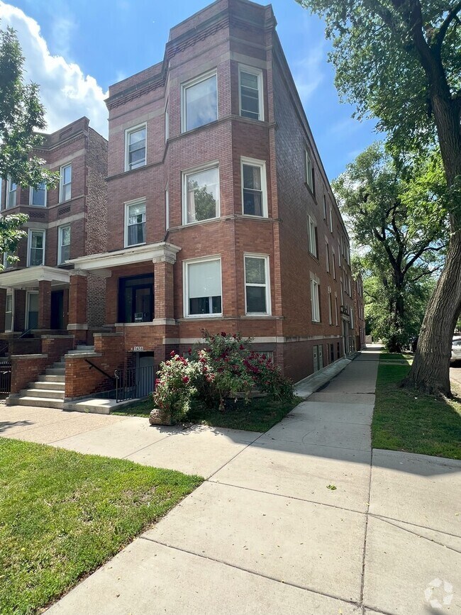 Building Photo - 1456 N Kedzie Ave Unit 3F Rental