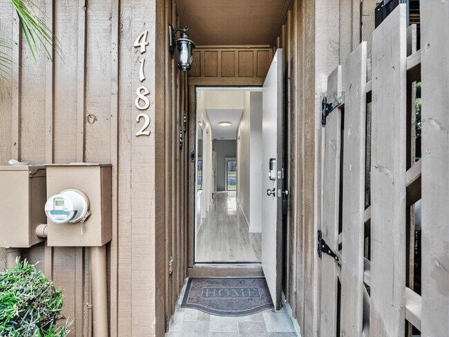 Photo - 4182 S Pine Island Rd