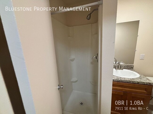Photo - 7911 SE King Rd Unit C
