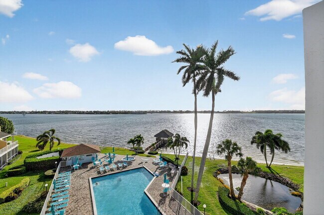 8200 Lakeshore Dr Unit 507