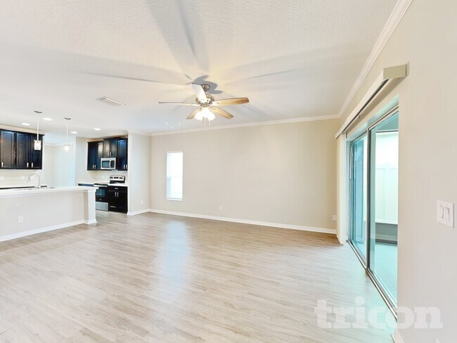 Photo - 1266 Stratton Ave