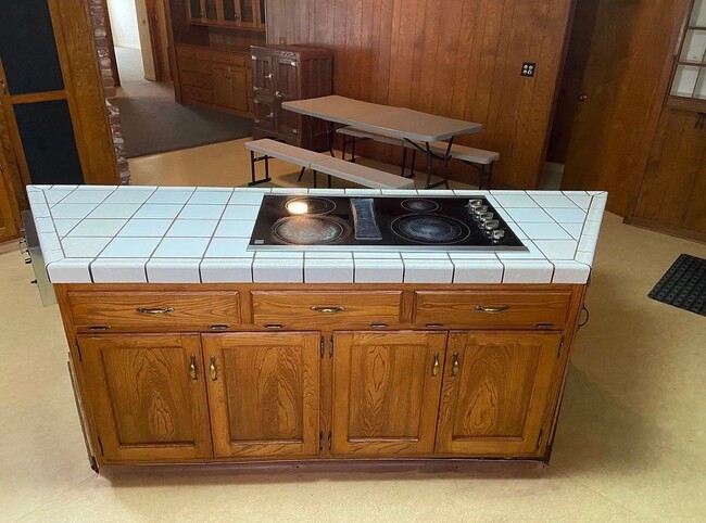 Photo - 3 bedroom, 2 bath westside Porterville