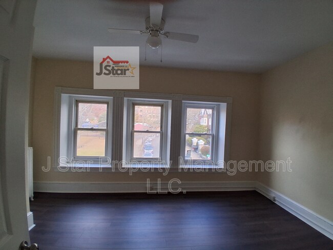 Photo - 1234 Perkiomen Ave Unit 3 - A