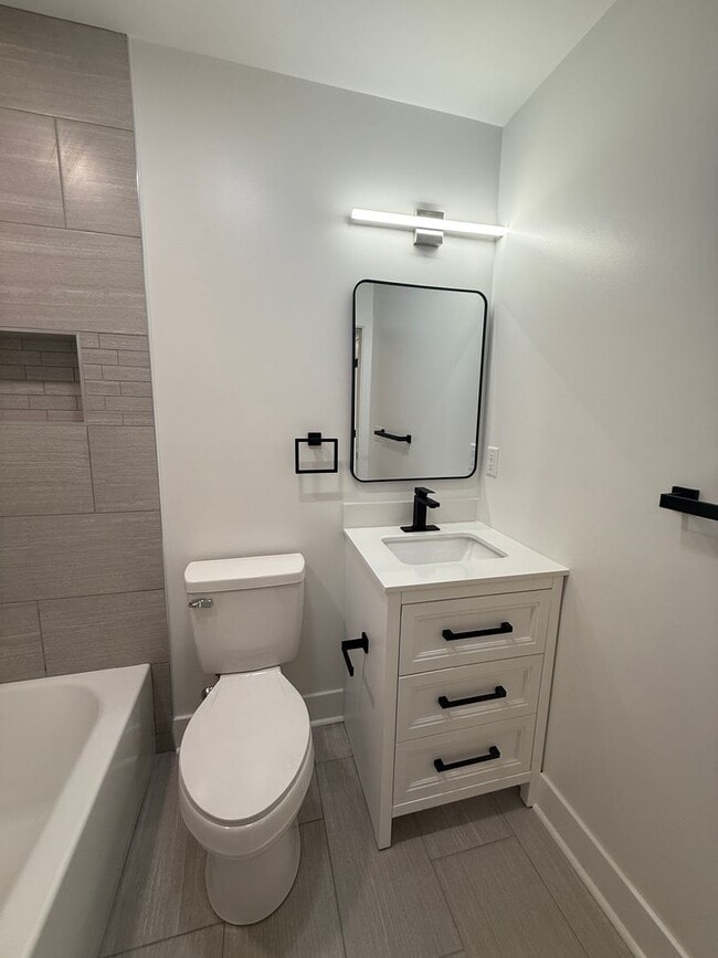 Photo - Stunning Newly Renovated 2BR Home in Brewe...