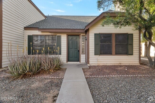 Building Photo - 6611 W Kingston Ln Rental