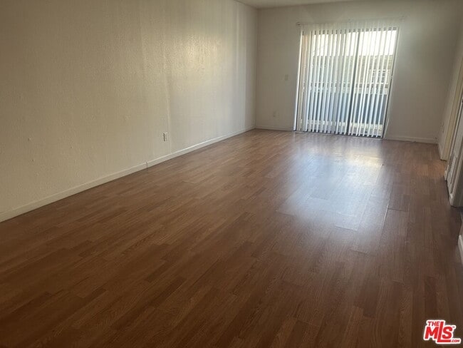 Photo - 955 Normandie Ave Unit 103