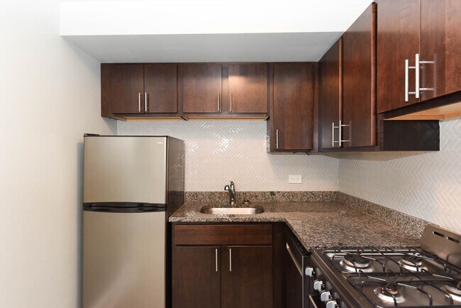 Photo - 1440 N Dearborn Unit B5