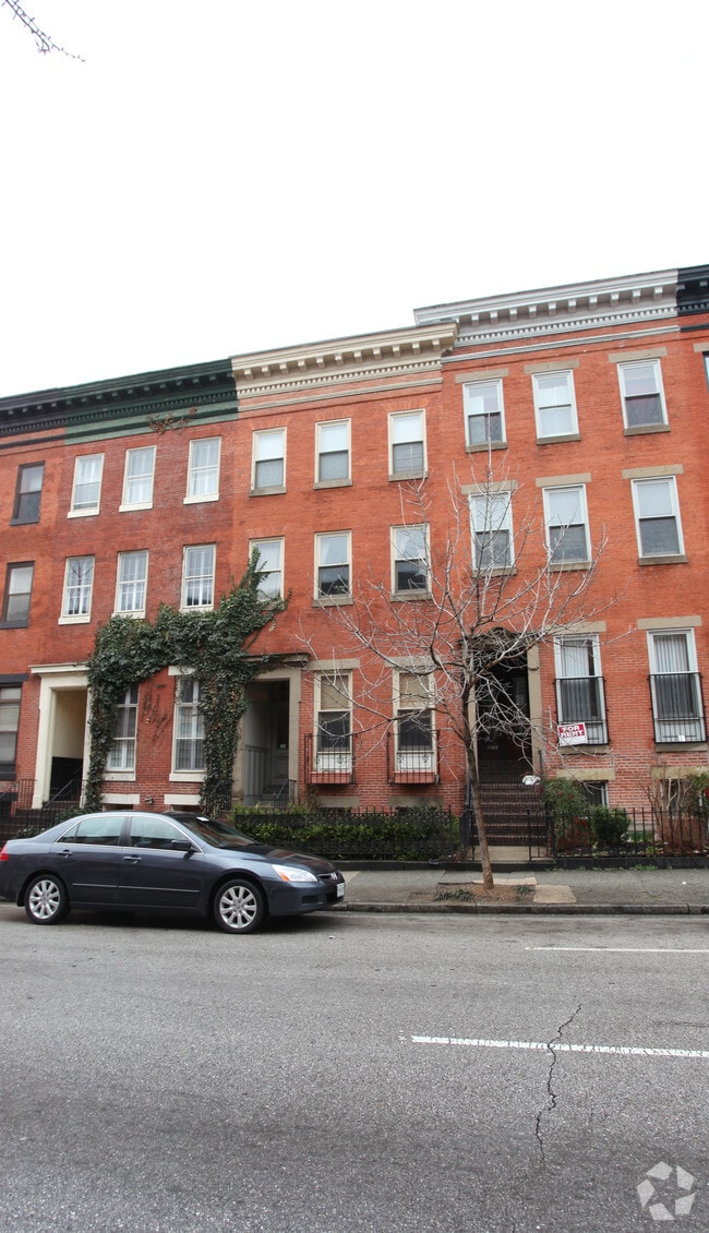 Photo - 920 N Calvert St