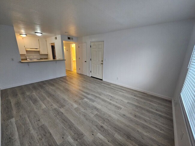 Photo - Downstairs 1 Bedroom 1 Bath Apartment in Orland! Unit 307 Colusa St - A