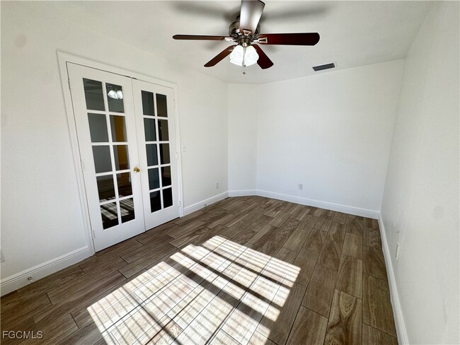Photo - 1300 SW 22nd Ave