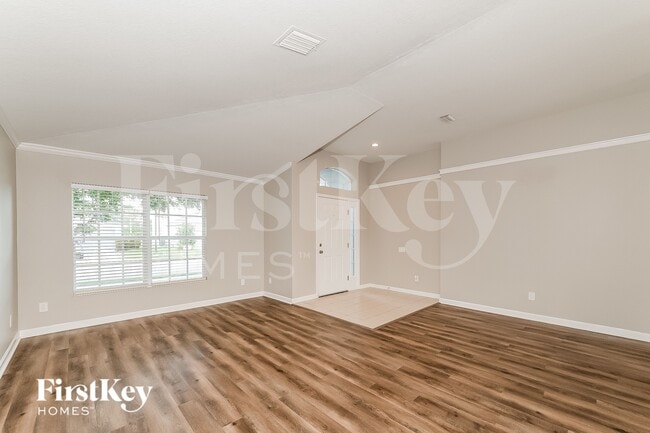 Photo - 5825 100th Ave E