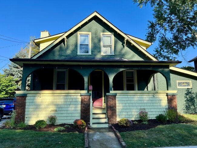 Photo - 210 Bucholz Ct