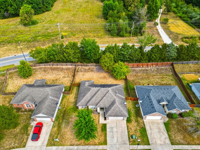 Photo - 4809 Bullhead Ln