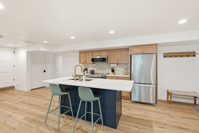 Photo - 2453 Brookglen Dr Unidad Basement