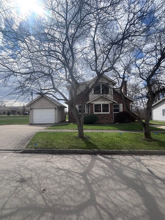 Photo - 2617 Peach Ln