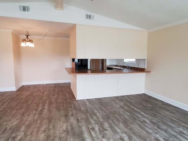 Photo - For Lease - Spacious 3 BR|1 BA Home, 10 Mi...