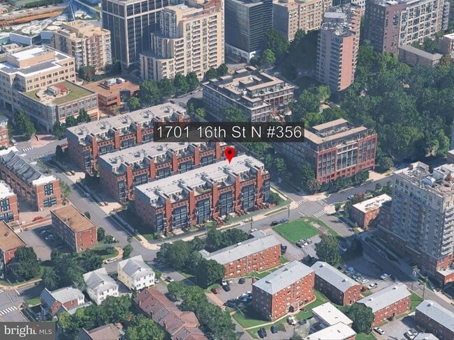 Building Photo - 1701 16th St N