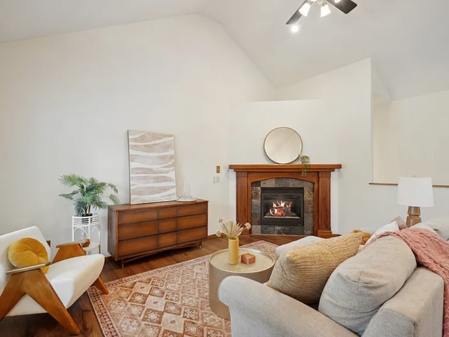 Photo - 4813 Sawyers Dr