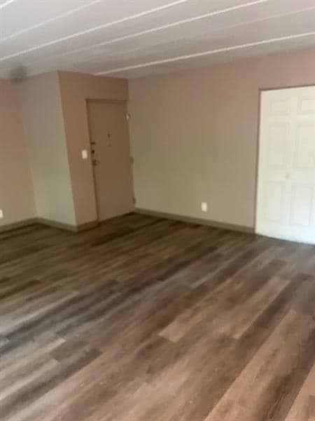 Photo - 100 Penn Pleasant Dr