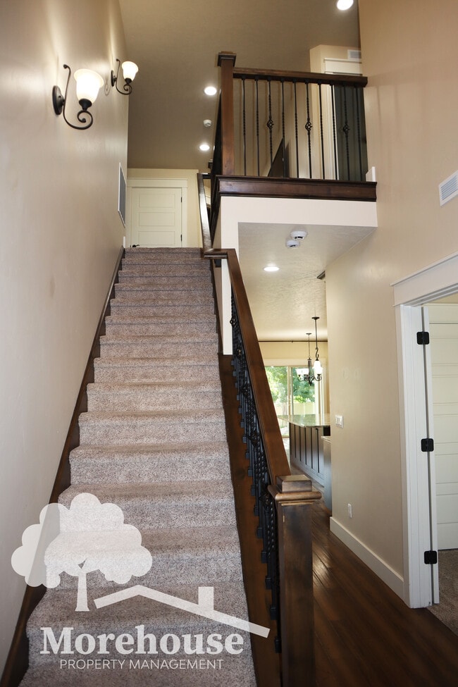 Photo - 7910 S Desert Ridge Ave