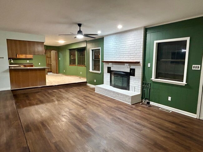 Photo - 7104 Foxrun East End Dr