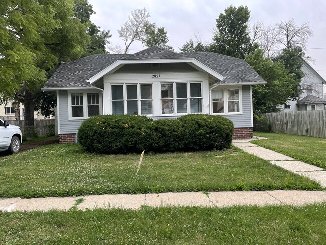 Building Photo - 2827 Wood St