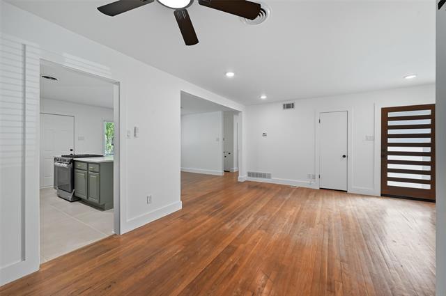 Photo - 2251 Hartline Dr