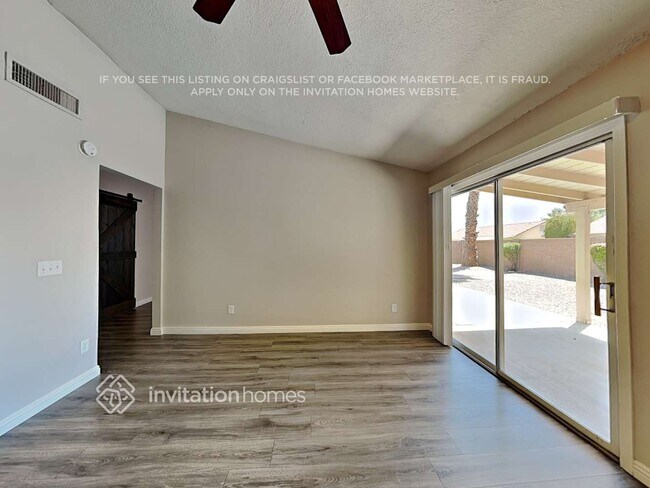 Photo - 9133 W Country Gables Dr