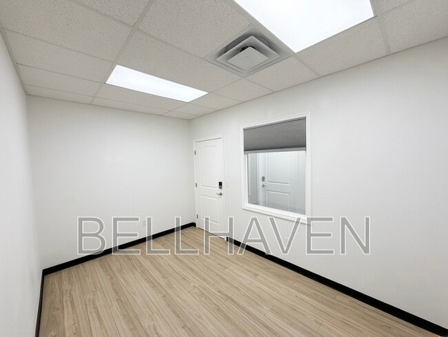 Photo - 134 W Main St