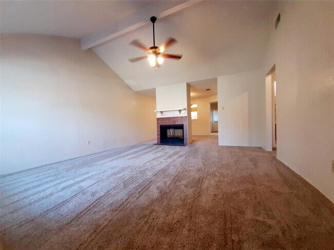 Photo - 2900 Penny Ln