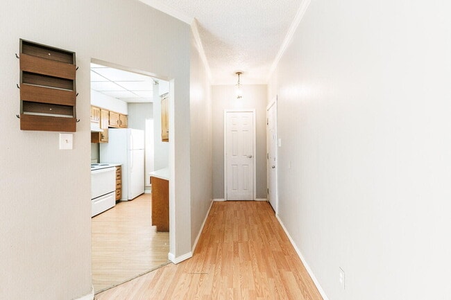Photo - 7405 Avenue X