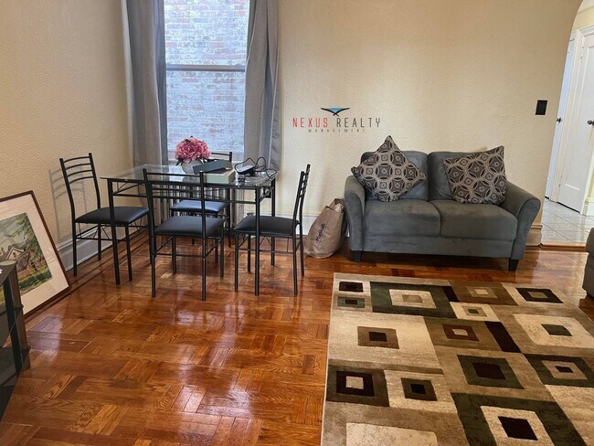 Photo - 33-19 69th St