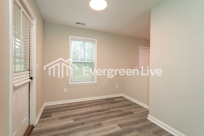 Photo - 518 Harper St