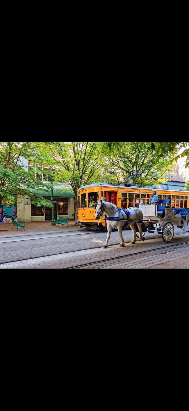 Photo - 92 S Main St Unidad 205