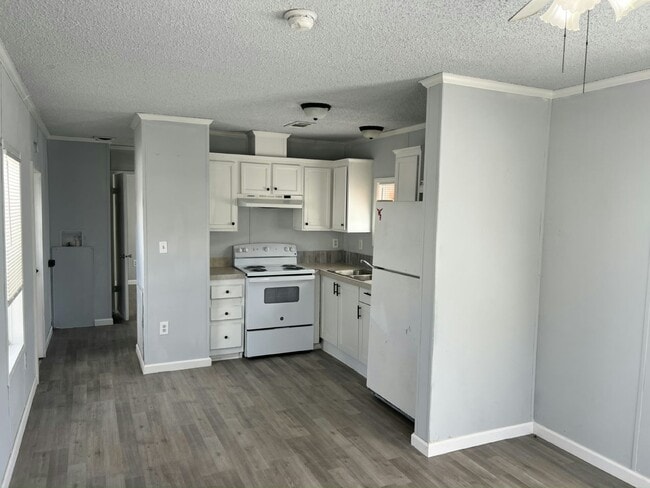 Photo - 2228 Chicago Cubs St