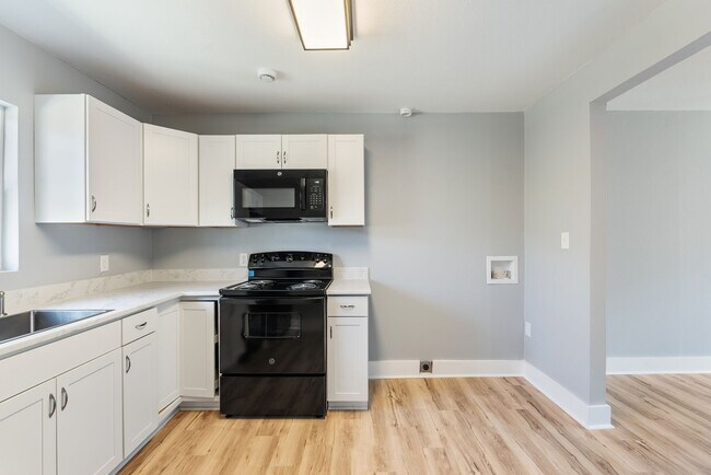 Photo - 611 Lenora St Unit 611 Lenora
