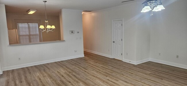 Photo - Darling 2br/2.5ba end unit townhome in Exc...