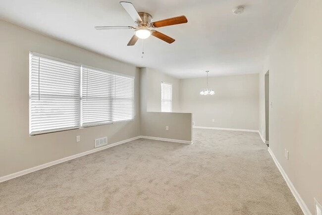 Photo - 2285 Headland Dr