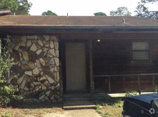 Building Photo - 2711B Redwood St Rental