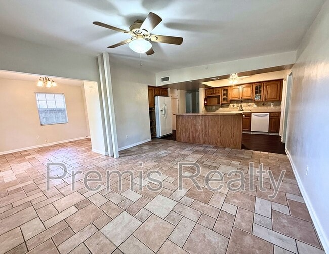 Photo - 1872 McKinley St